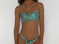 Cargar y reproducir el video en el visor de la galería, Video: Luli Fama Haut Top Square Animale Aqua