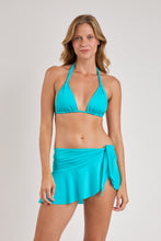 Cargar imagen en el visor de la galería, Model Front: Rio De Sol Jupe De Page Amb-Nannai Mini Skirt