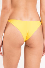 Cargar imagen en el visor de la galería, Image 07: Rio De Sol Bas Bottom Amarelo Cheeky-Crispy
