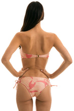 Cargar imagen en el visor de la galería, Model Back: Rio De Sol Bas Bottom Banana Rose Bandeau