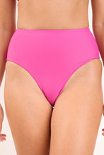 Cargar imagen en el visor de la galería, Gallery: Rio De Sol Bas Bottom Fluity-Amor Hotpants