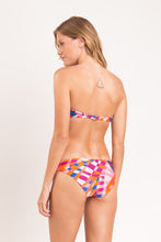 Cargar imagen en el visor de la galería, Model Back: Rio De Sol Bas Bottom Funny Essential-Comfy