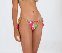 Cargar imagen en el visor de la galería, Gallery: Rio De Sol Bas Bottom Green-Bloom Frufru-Fio