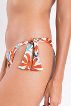 Cargar imagen en el visor de la galería, Image 06: Rio De Sol Bas Bottom Kauai Italy