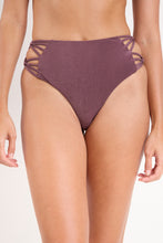 Cargar imagen en el visor de la galería, Gallery: Rio De Sol Bas Bottom Malibu-Ebano Highwaist-Spin-Iris