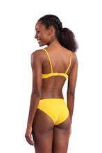 Cargar imagen en el visor de la galería, Model Back: Rio De Sol Bas Bottom Malibu-Yellow Essential-Comfy
