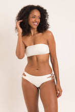 Cargar imagen en el visor de la galería, Image 07: Rio De Sol Bas Bottom Off-White Madrid