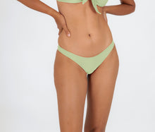 Cargar imagen en el visor de la galería, Gallery: Rio De Sol Bas Bottom Oliva Essential