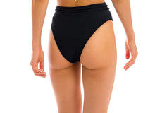 Cargar imagen en el visor de la galería, Image 07: Rio De Sol Bas Bottom St-Tpz-Black Hotpant-High