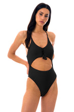 Cargar imagen en el visor de la galería, Model Front: Rio De Sol Une Pièce Dots-Black Ivy Strap