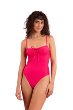 Cargar imagen en el visor de la galería, Model Front: Rio De Sol Une Pièce Dots-Virtual-Pink Julia