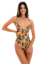 Cargar imagen en el visor de la galería, Model Front: Rio De Sol Une Pièce Lis Hype