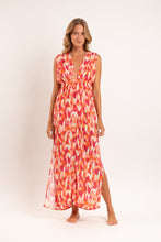 Cargar imagen en el visor de la galería, Model Front: Rio De Sol Vêtement De Plage Mirage Long Dress Soleil