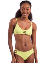 Cargar imagen en el visor de la galería, Gallery: Rio De Sol Ensemble Set Bora-Citrus Bra-Trio Madrid-Trio