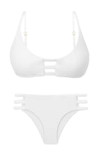 Cargar imagen en el visor de la galería, Product Front: Rio De Sol Ensemble Set Bora-White Bra-Trio Madrid-Trio