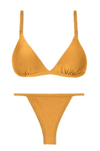 Cargar imagen en el visor de la galería, Product Front: Rio De Sol Ensemble Set Damasco Tri-Fixo California