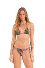 Cargar imagen en el visor de la galería, Model Front: Rio De Sol Ensemble Set Jungle Tri-Inv Ibiza