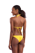 Cargar imagen en el visor de la galería, Model Back: Rio De Sol Ensemble Set Malibu-Yellow Tri-Inv Cheeky-Tie