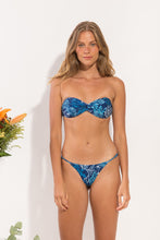Cargar imagen en el visor de la galería, Image 09: Rio De Sol Ensemble Set Reef Twist Cheeky-Fixa