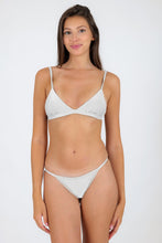 Cargar imagen en el visor de la galería, Model Front: Rio De Sol Ensemble Set Shimmer-White Tri-Fixo California