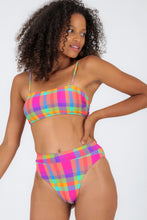 Cargar imagen en el visor de la galería, Gallery: Rio De Sol Ensemble Set Tulip-Garden Bandeau-Reto Hotpant-Cos