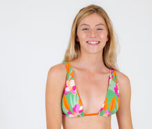 Cargar imagen en el visor de la galería, Gallery: Rio De Sol Haut Top Green-Bloom Halter-Double