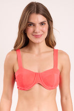 Cargar imagen en el visor de la galería, Gallery: Rio De Sol Haut Top Malibu-Folia Amelia