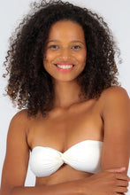 Cargar imagen en el visor de la galería, Gallery: Rio De Sol Haut Top Off-White Twist