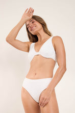 Cargar imagen en el visor de la galería, Image 09: Rio De Sol Haut Top Sand-White Chantal
