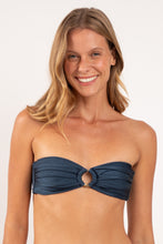 Cargar imagen en el visor de la galería, Gallery: Rio De Sol Haut Top Shimmer-Shark Mavi