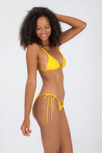 Cargar imagen en el visor de la galería, Image 04: Rio De Sol Haut Top Sunflower Tri-Inv