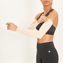 Cargar imagen en el visor de la galería, Image 02: Uv Line Gants Long Sleeve Uni Beige Upf50+
