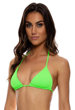 Cargar imagen en el visor de la galería, Image 02: Luli Fama Haut Top Wavy Ruched Que Sera Sera Neon Lime
