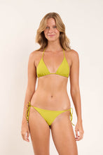 Cargar imagen en el visor de la galería, Model Front: Rio De Sol Bas Bottom Fluity-Abacateiro Ibiza-Comfy
