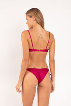 Cargar imagen en el visor de la galería, Model Back: Rio De Sol Ensemble Set Shimmer-Desejo Balconet-Tie Cheeky-Tie-Gold
