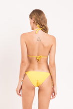 Cargar imagen en el visor de la galería, Model Back: Rio De Sol Bas Bottom Amarelo Ibiza-Comfy
