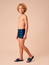 Cargar imagen en el visor de la galería, Image 02: Uv Line Maillot De Bain Garçon Swim Trunks Kids Pirates Fun Upf50+
