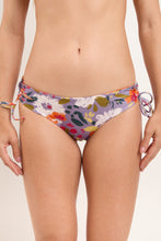 Cargar imagen en el visor de la galería, Gallery: Rio De Sol Bas Bottom Garden-Flower Madrid
