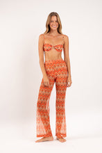 Cargar imagen en el visor de la galería, Model Front: Rio De Sol Pantalon De Plage Maracai Pants Lana
