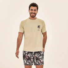 Cargar imagen en el visor de la galería, Model Front: Uv Line T-Shirt Pour Homme T-Shirt Uvline Coqueiro Upf50+
