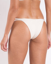 Cargar imagen en el visor de la galería, Image 05: Rio De Sol Bas Bottom Malibu-Natural Rio-Duo
