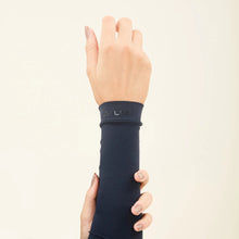 Cargar imagen en el visor de la galería, Image 05: Uv Line Gants Sun-Protection Sleeve Navy Upf50+
