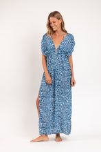 Cargar imagen en el visor de la galería, Image 05: Rio De Sol Vêtement De Plage Chuva Long Dress Soleil

