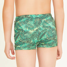 Cargar imagen en el visor de la galería, Model Back: Uv Line Maillot De Bain Garçon Swim Trunks Kids Leaves Upf50+
