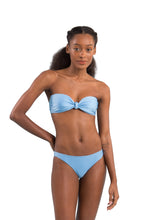 Cargar imagen en el visor de la galería, Model Front: Rio De Sol Ensemble Set Shimmer-Baltic-Sea Bandeau-Joy Essential
