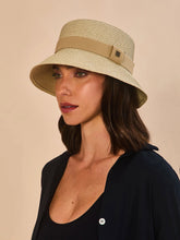 Cargar imagen en el visor de la galería, Image 02: Uv Line Bob Cap-Ferrat Linho Upf50+
