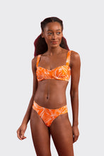 Cargar imagen en el visor de la galería, Image 04: Rio De Sol Ensemble Set Trail-Orange Amelia Baobi
