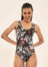Cargar imagen en el visor de la galería, Gallery: Uv Line Une Pièce Swimsuit Coqueiros Bege Upf50+
