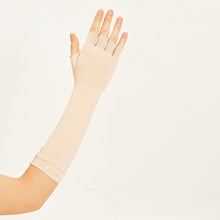 Cargar imagen en el visor de la galería, Image 02: Uv Line Gants Long Gloves Uni Beige Upf50+
