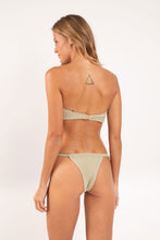 Cargar imagen en el visor de la galería, Model Back: Rio De Sol Haut Top Brisa-Pistache Sara
